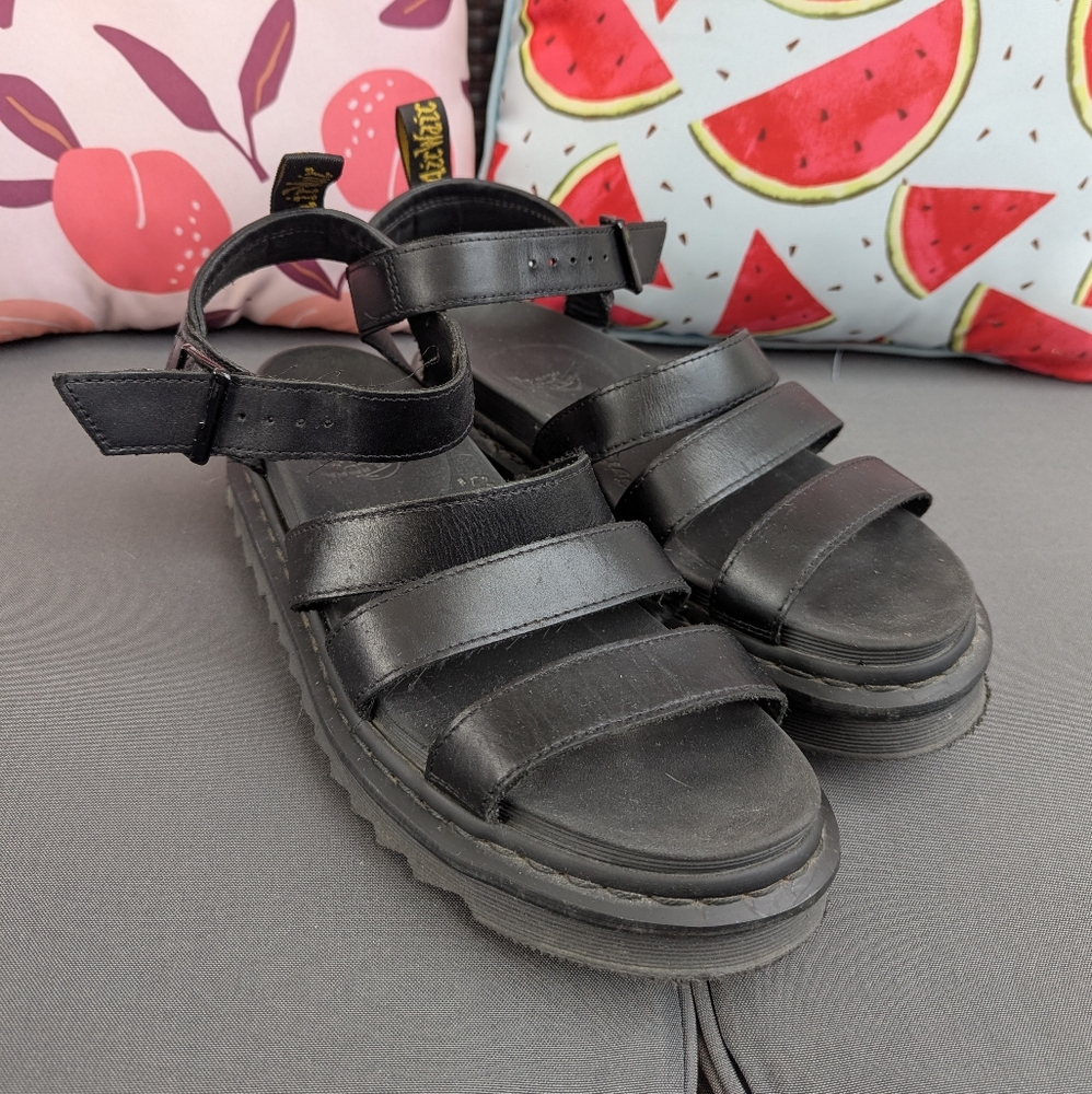 Dr Martens Blaire sandals